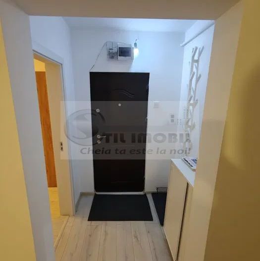 Apartament cu 3 camere- Podu Ros 499 euro - Poză 6