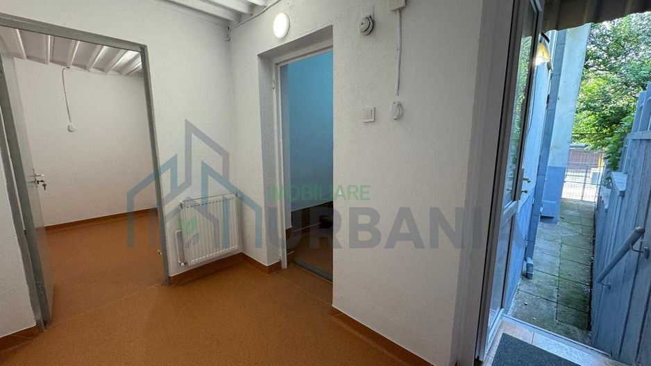 Spațiu comercial/birou în zona Palas, Str. Smârdan, 150 mp utili, liber, renovat, acte la zi - Poză 5
