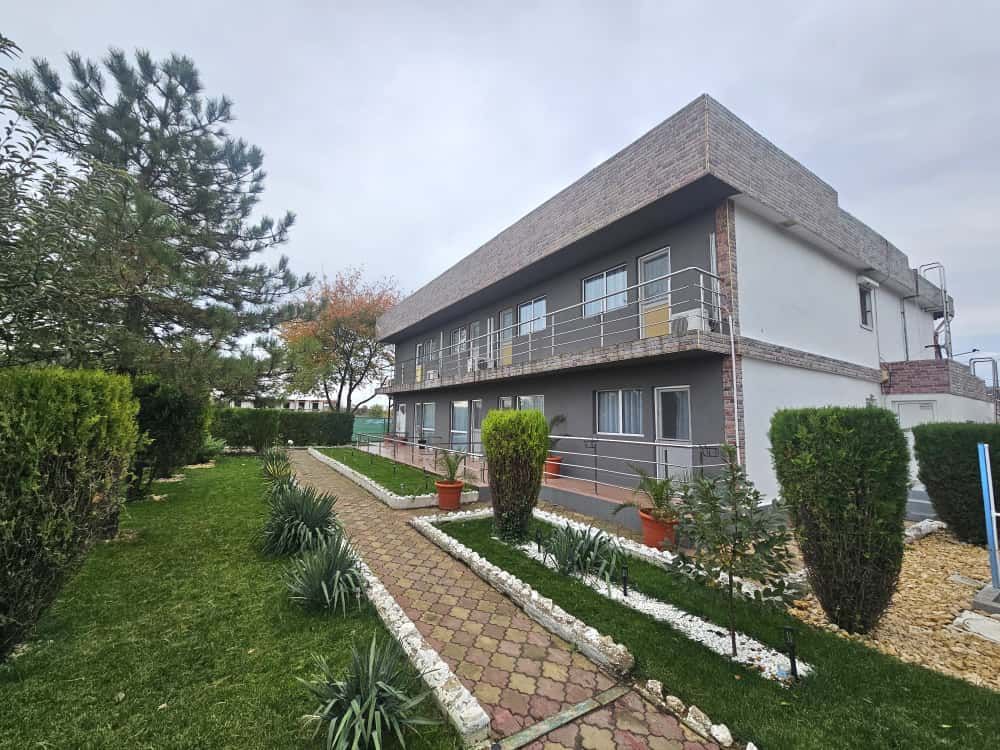 Pensiune de vanzare in Venus - Poză 8