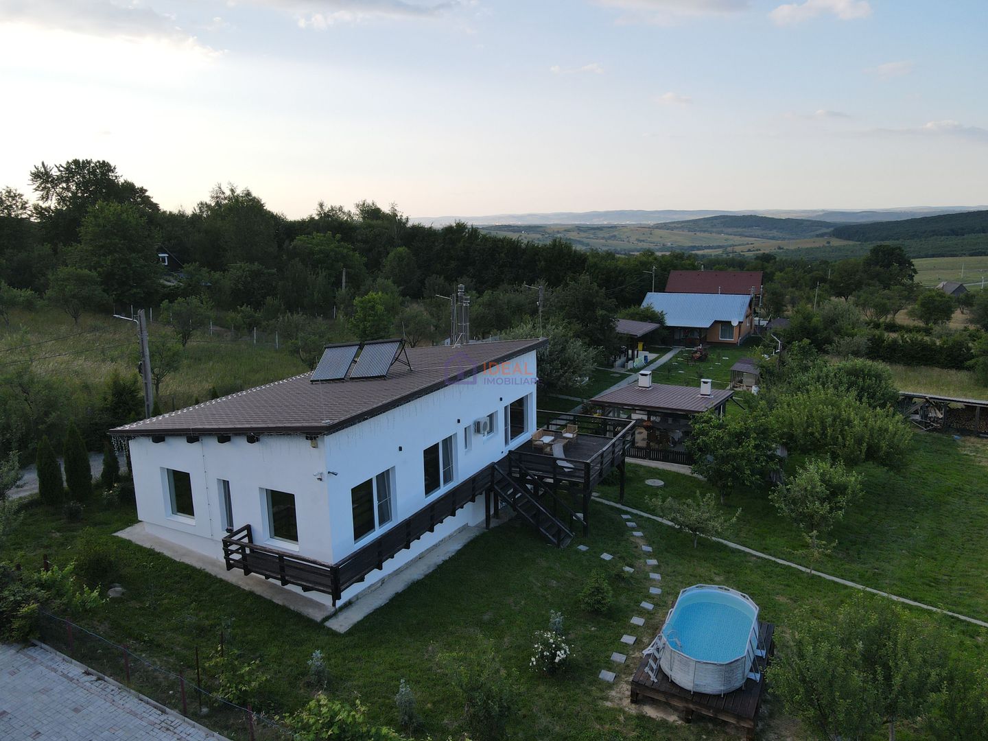 Casa de poveste cu 1.300 mp de teren, in Tocile - Poză 18