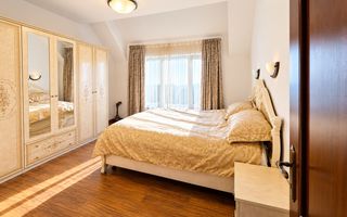 CASĂ DE VÂNZARE 5 CAMERE, GARAJ ÎNCĂLZIT, 2 BĂI, ZONA TILIȘCA SIBIU - Poză 3