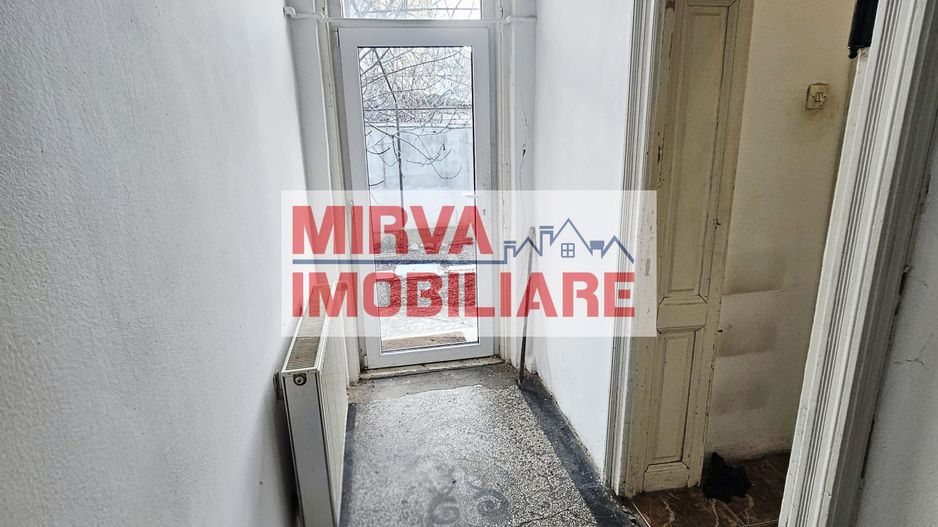 Casă cu arhitectură interbelică, 5 camere, teren 409 mp – Central - Poză 35