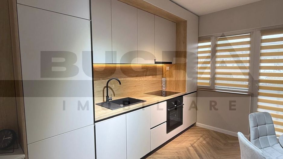 Apartament 3 camere, super finisat, parcare, zona Terra - Poză 8