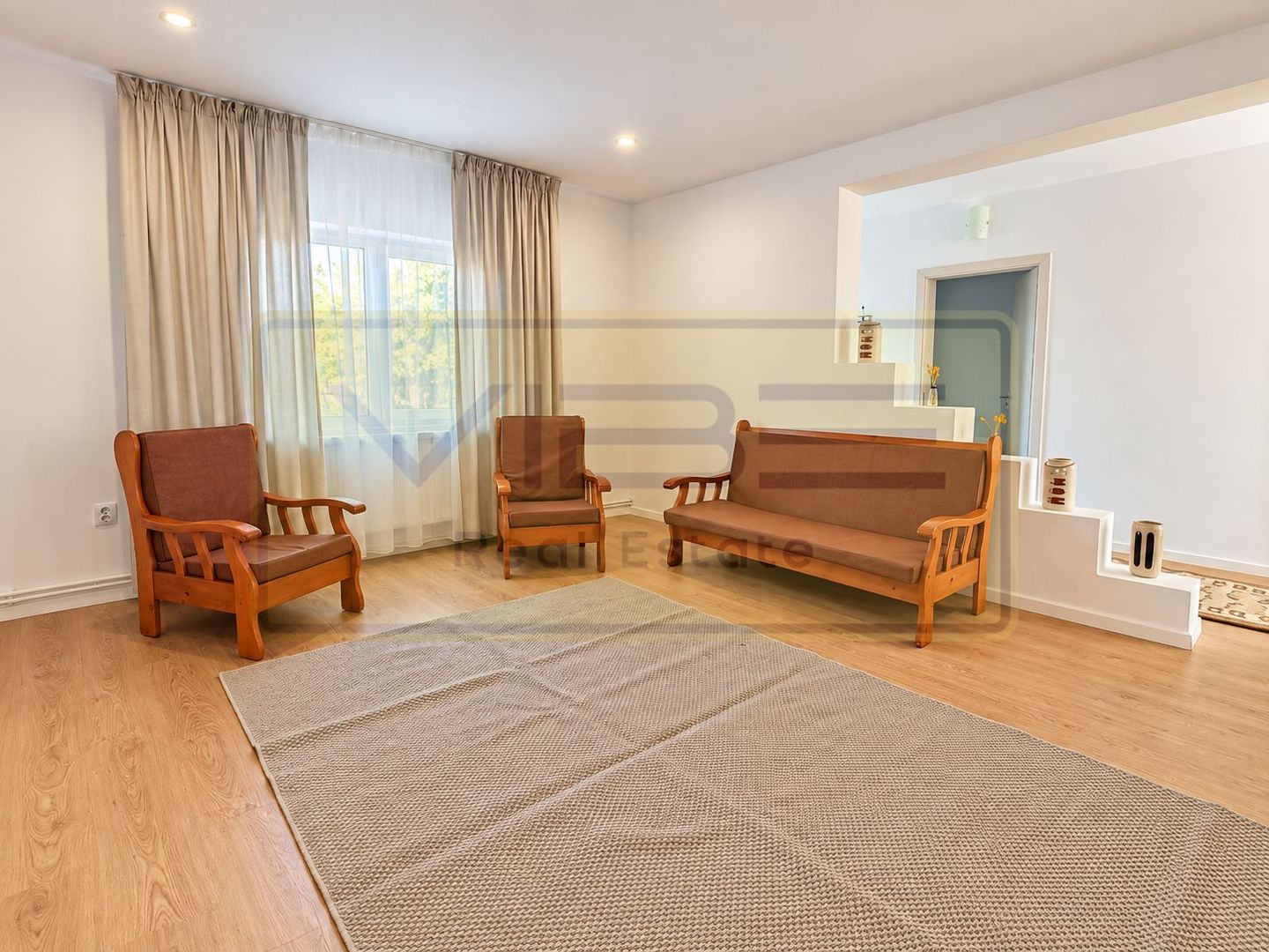 Lunca Cetatuii- Editurii- Casa 4 camere -CURTE 1000 MP ! - Poză 9