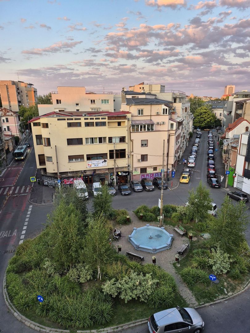 Garsoniera de inchiriat |ultracentral Piata Victoriei Sfintii Voievozi - Poză 5