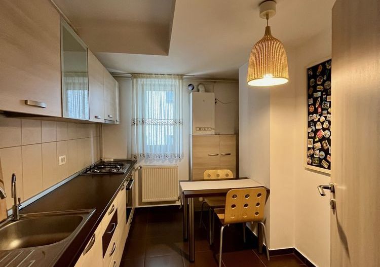 2 camere + parcare 1 Decembrie 1918 - Poză 5