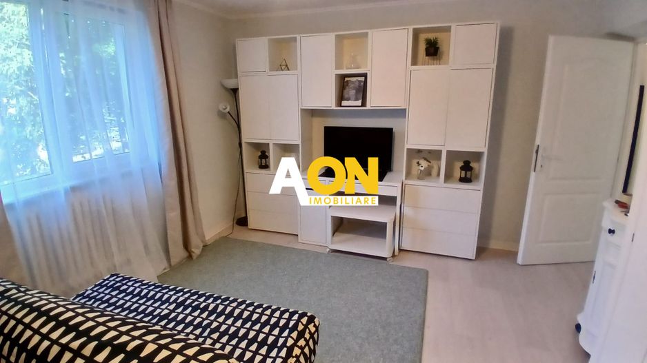 Apartament cu 2 camere,   etaj  1, Cetate - Poză 1
