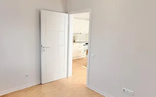 Apartament ultrafinisat | 3 camere | Cartier Terra-Floresti - Poză 18