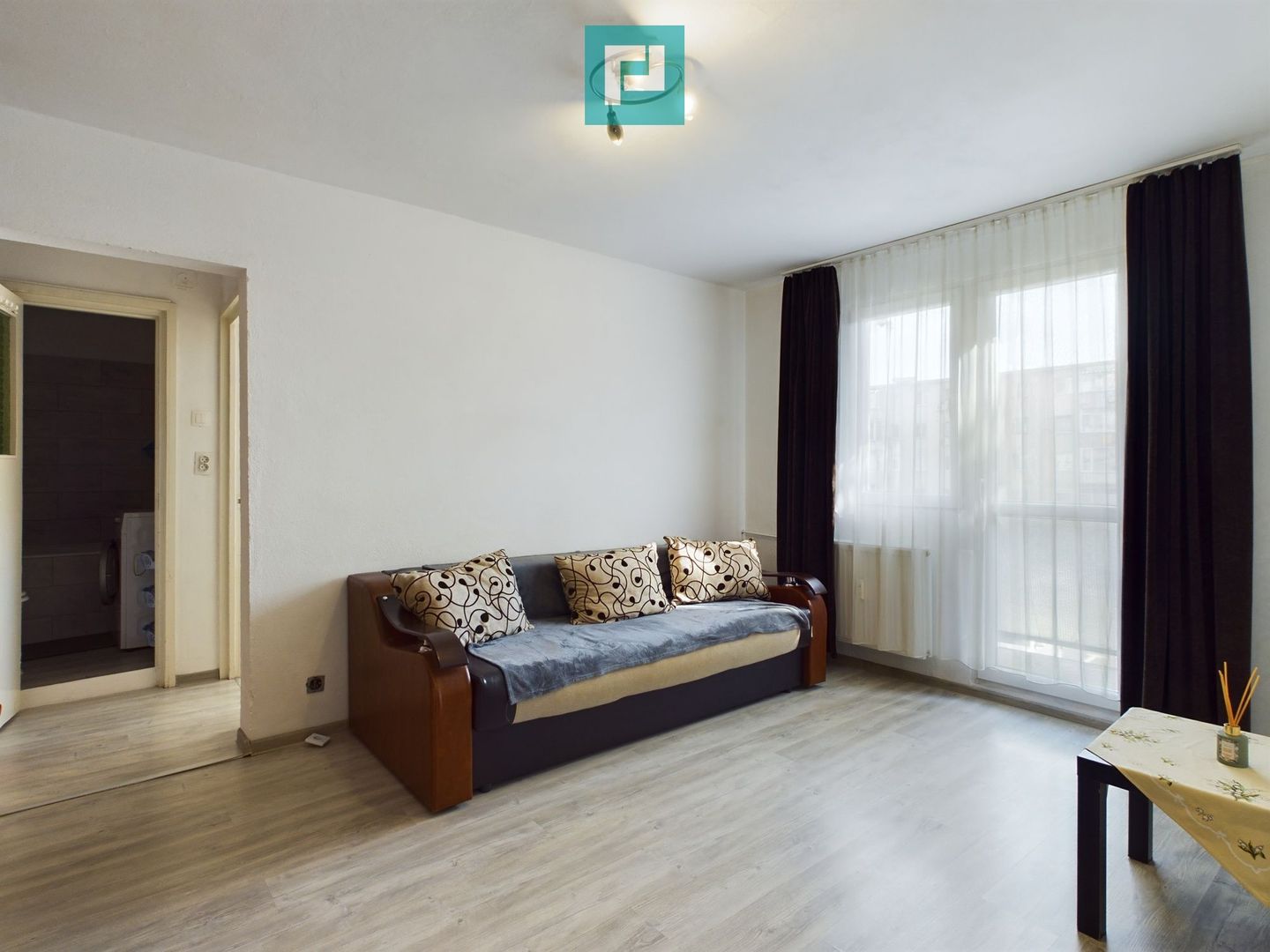 Apartament cu 2 camere de închiriat în Vlaicu - Poză 4