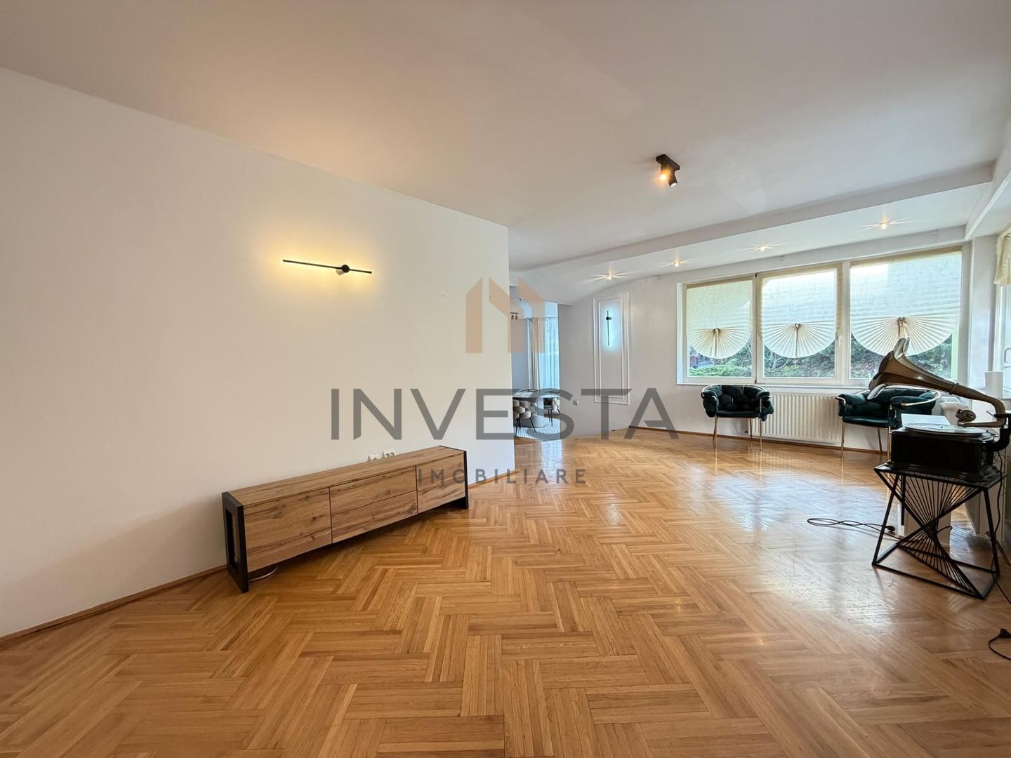 Casa spatioasa de 280 mp de inchirat, cartier Manastur, zona Campului - Poză 5