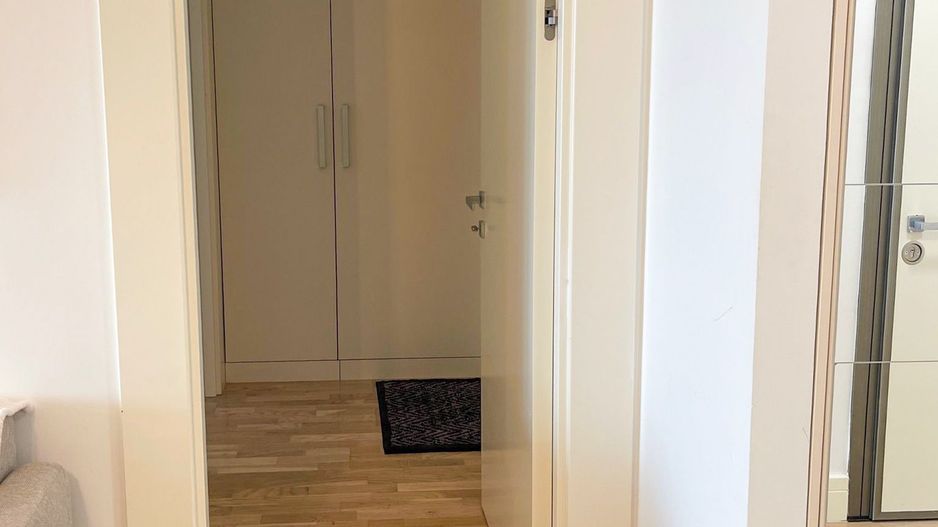 Închiriere apartament 2 camere, 68mp - Poză 6