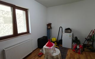 Casă 6 camere I Curte 210 mp I Front stradal I Șelimbăr - Poză 11