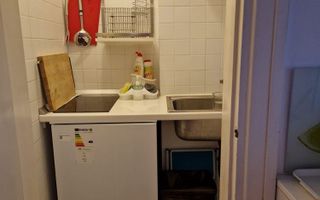 Garsoniera balcon frantuzesc -Universitate I Etaj 4 I Centrala proprie - Poză 4