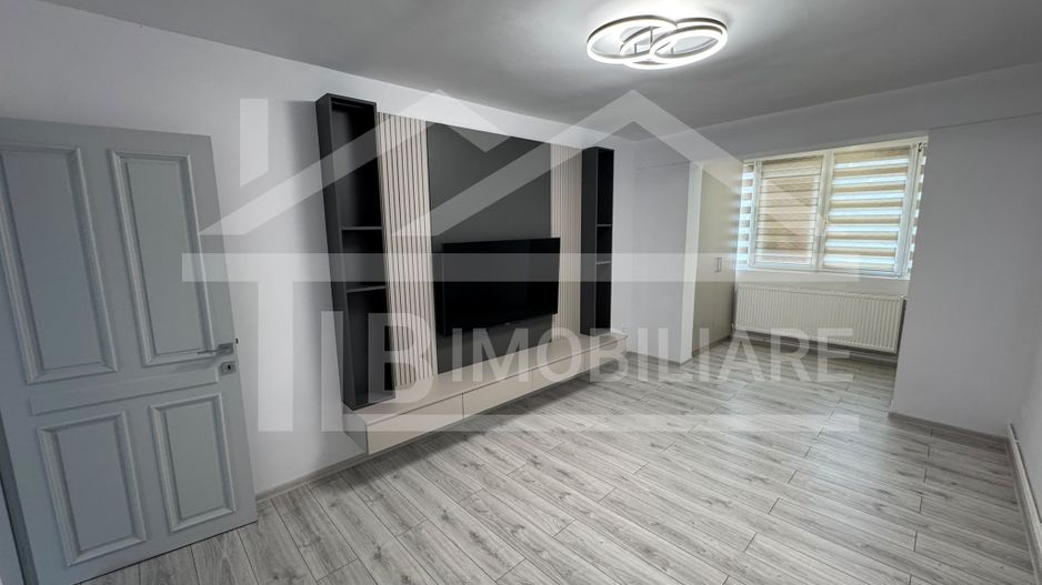 Apartament cu 2 camere, 50 mp, decomandat, Zona Fortuna - Poză 1