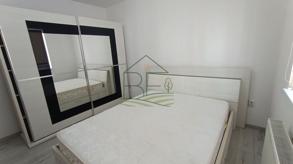 Apartament cu 3 camere de închiriat în Șelimbăr 75 mp + loc de parcare - Poză 3