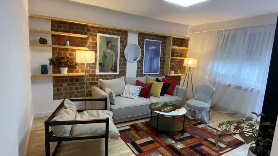 Apartament 3 camere lux langa Prefectura - Poză 1