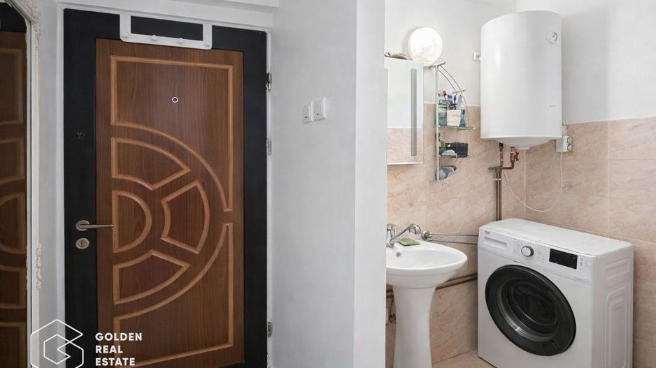 Garsoniera, etaj 3, langa facultate, zona Confectii - Poză 6