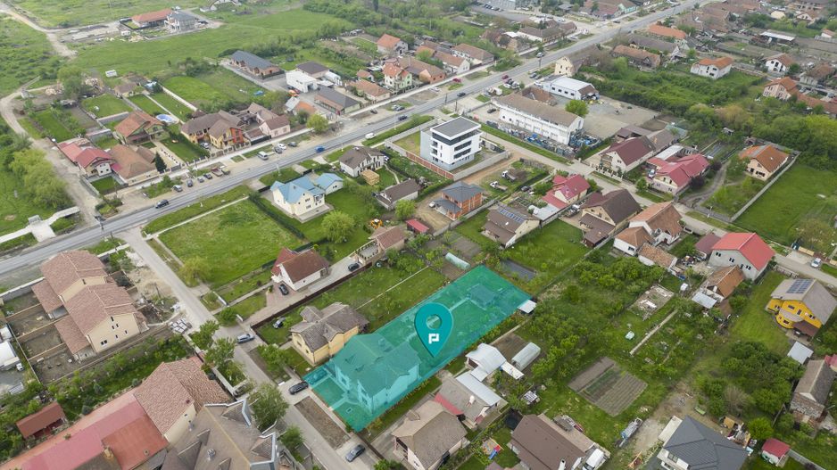 Vilă cu 8 camere în Săcălaz, Central - Poză 4