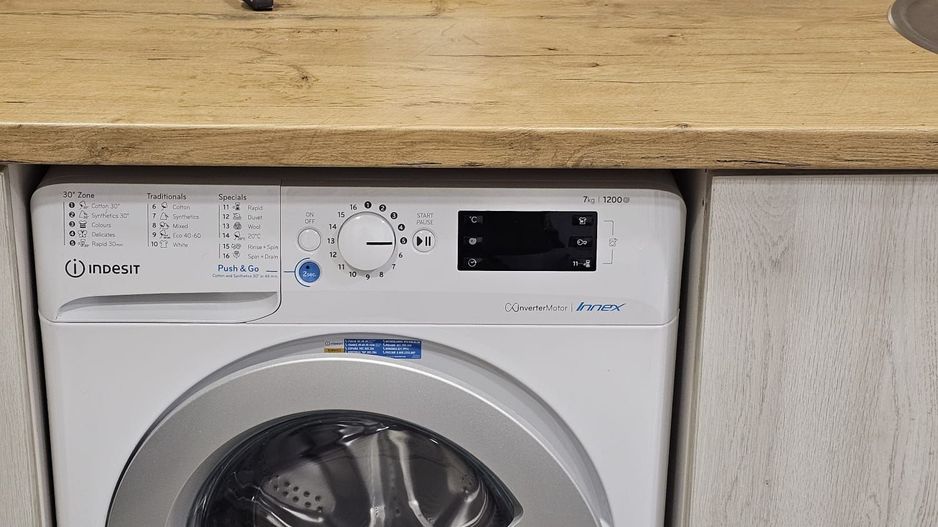 Apartament 2 dormitoare, Iuliu Maniu. 480 E/lună. Comision 0 - Poză 11