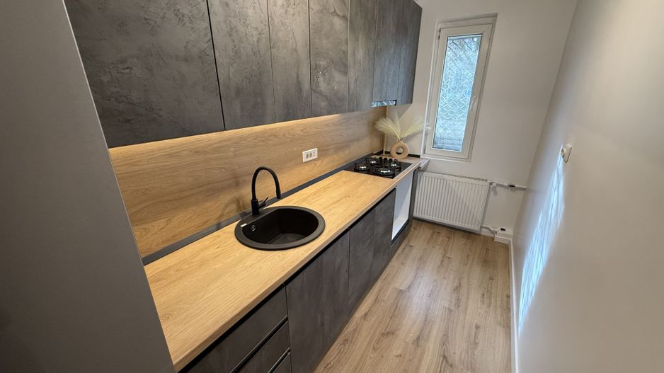 Garsoniera Renovata - Decomandata - Gorjului - Metrou 10 minute - Poză 1