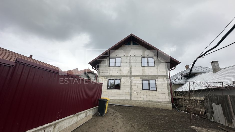 Casă de vânzare I Liteni Moara, Suceava I Preț: 85.000 € I SU: 176 mp - Poză 2