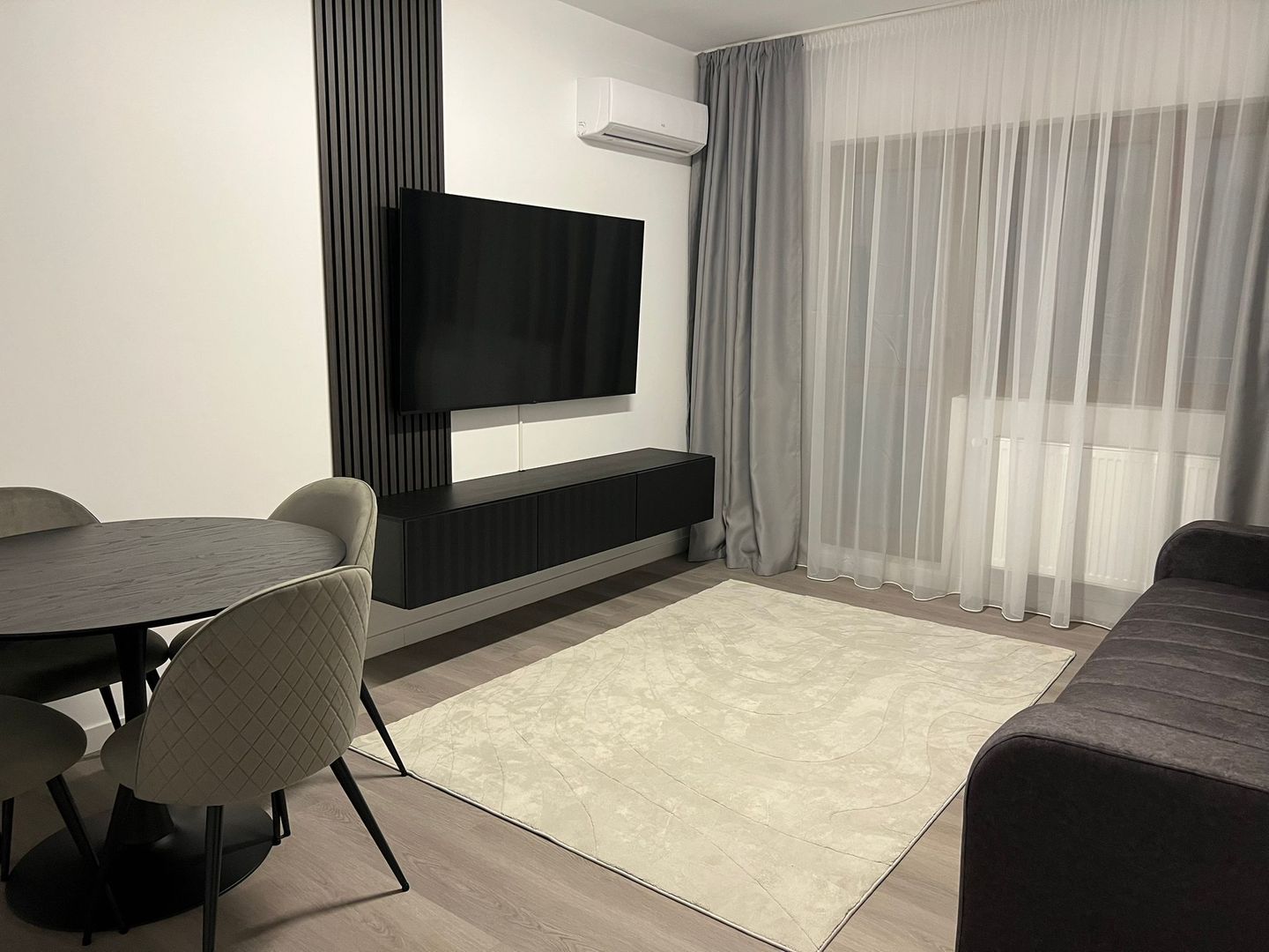 AP. 2 CAMERE CARTIERUL SOLAR, PRIMA INCHIRIERE, LOC PARCARE, BLOC NOU - Poză 2