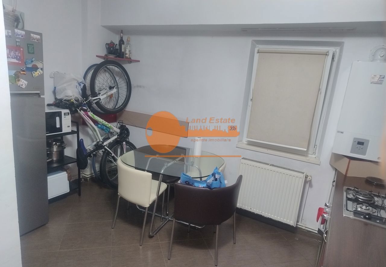 Apartament 3 camere | centrală proprie | Drumul Sarii - Poză 6
