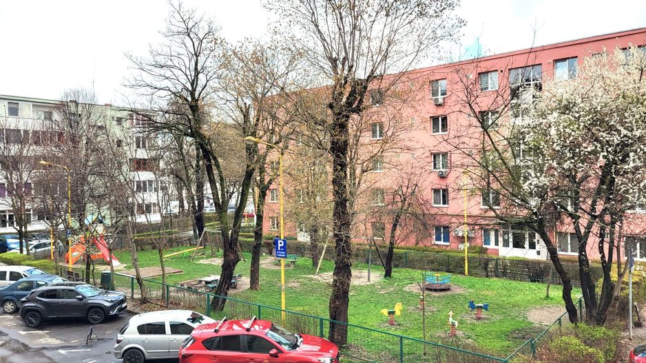 Zona Spitalului Judetean, 2 camere decomandate, renovate complet - Poză 13