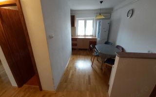 Apartament 2 camere  zona Steaua cu centrala - Poză 3