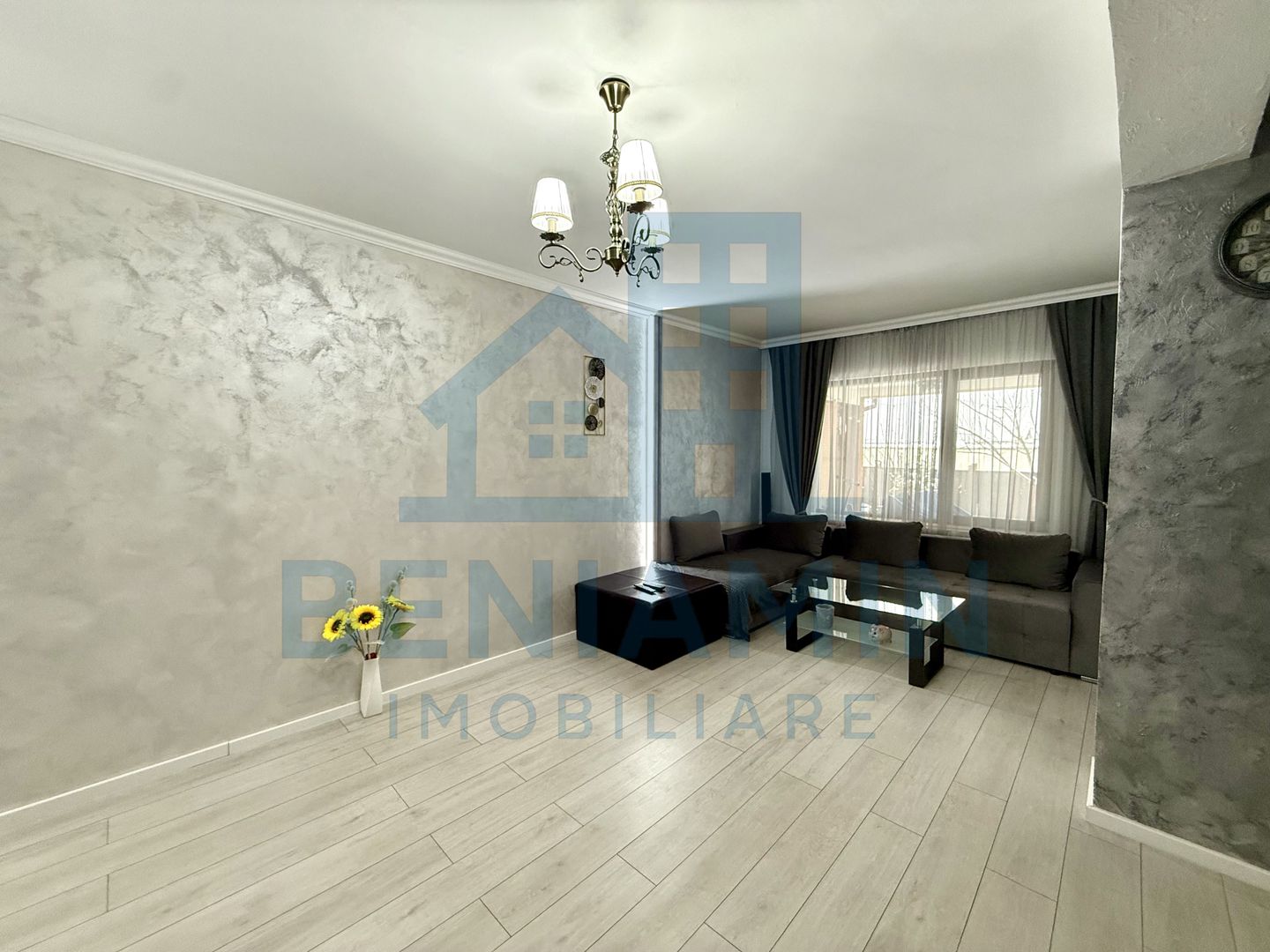 Vila moderna P+1 Bariera Valcii strada Stejarului teren 250mp - Poză 4