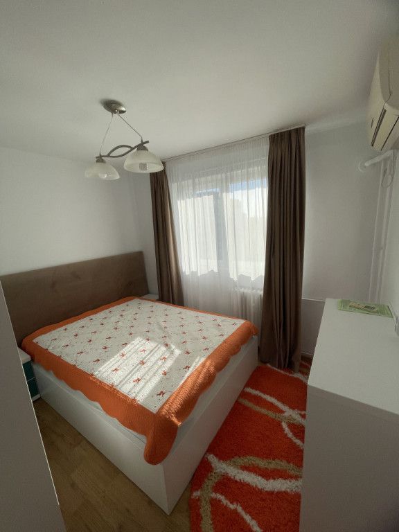 Apartament 2 camere decomandat la 7-8 minute de metrou - Poză 2