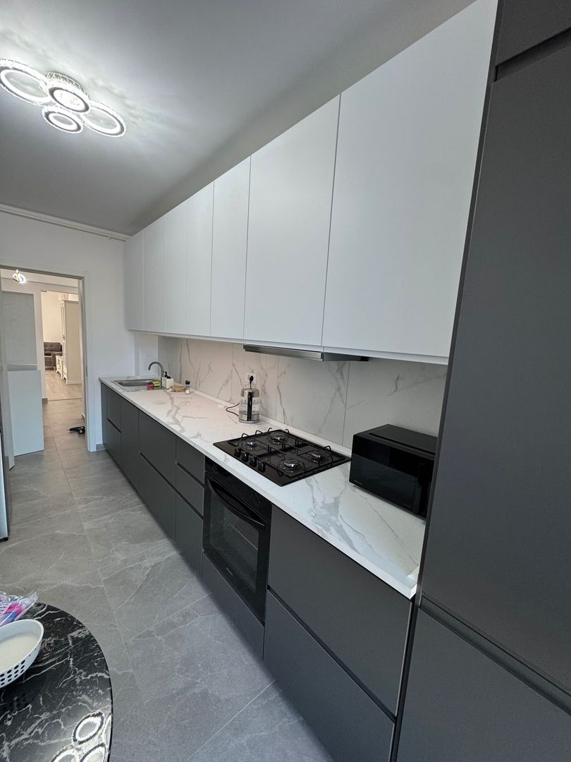 De închiriat Apartament 3 camere Sector 2 - Poză 1