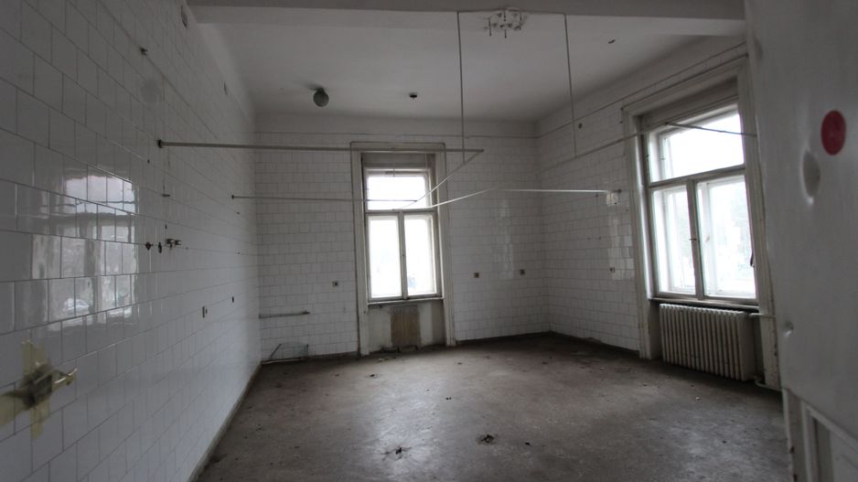 Imobil pretabil cladire de birouri, clinica medicala - Central - Poză 5