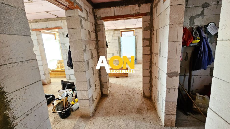 Casa la rosu, 4 camere, 301 mp teren, P+1, zona Alba-Micesti - Poză 8