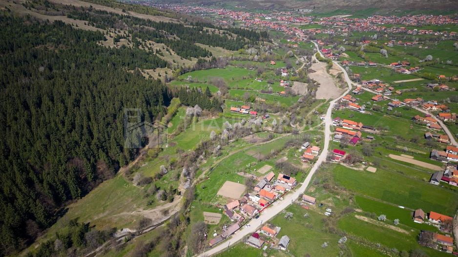 Teren intravilan, 1100 mp - Localitatea Zagon - Poză 13