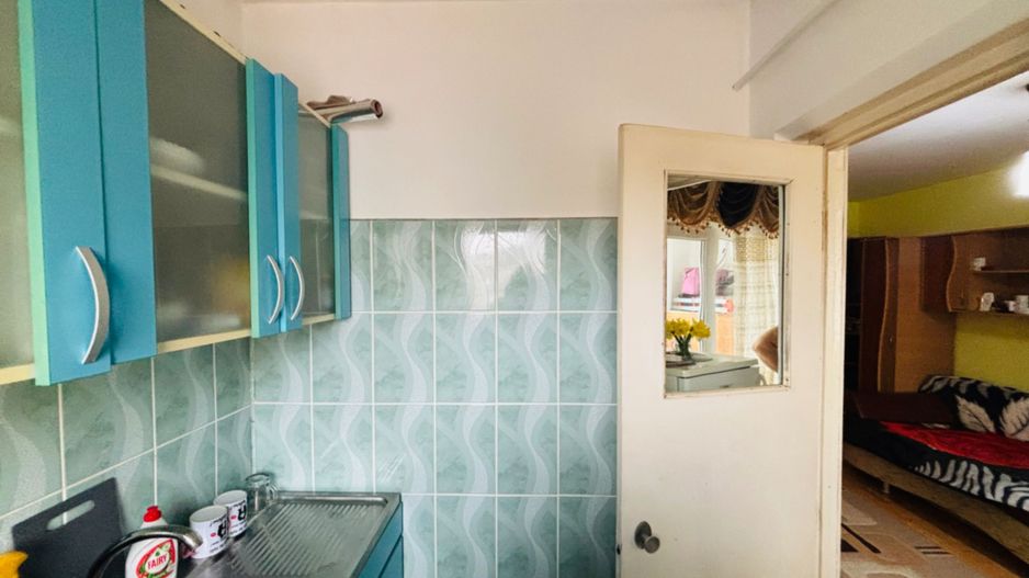 Garsonieră semidecomandată | 26 mp | Obcini zona Metro | 51,000 € - Poză 3