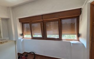 Apartament deosebit cu scara interioara si 4 camere ~ pozitie centrala - Poză 10
