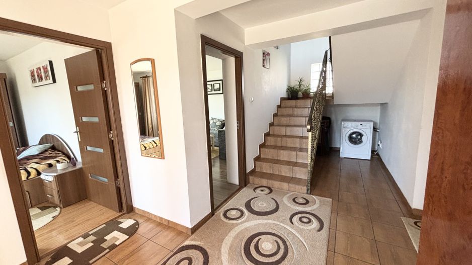 VILĂ MODERNĂ P+1 169 MP UTILI, CURTE GENEROASĂ 768 MP, IN APROPIERE DE BUCURESTI - Poză 8