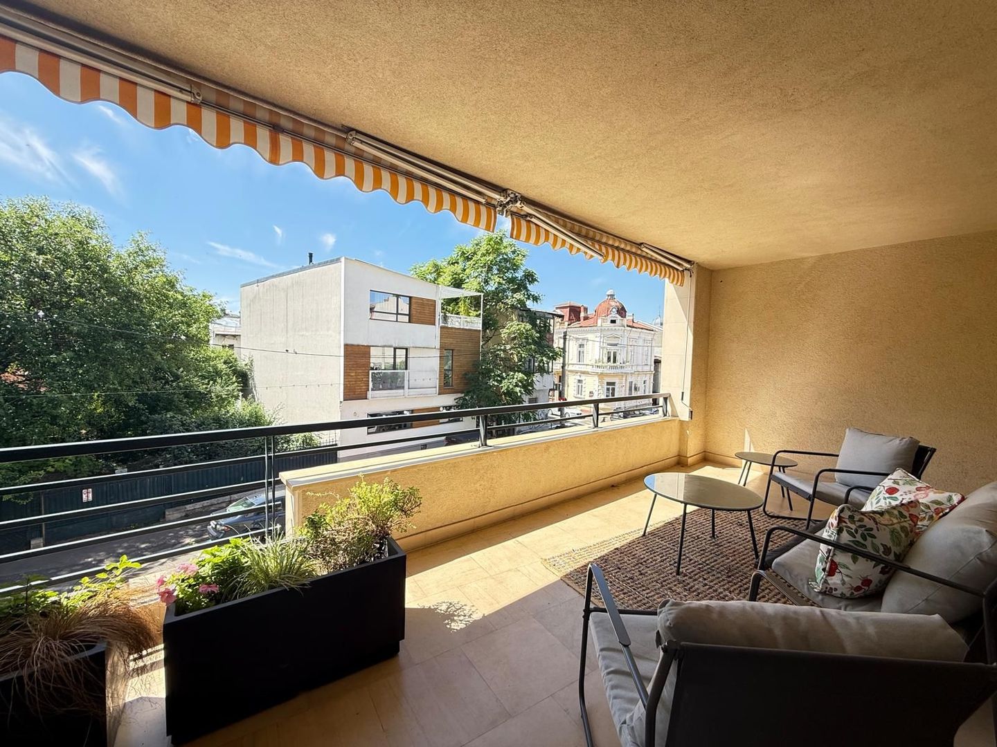 DE ÎNCHIRIAT ‖ APARTAMENT PREMIUM ‖ ULTRACENTRAL VICTORIEI ‖ PARCARE + BOXA - Poză 2
