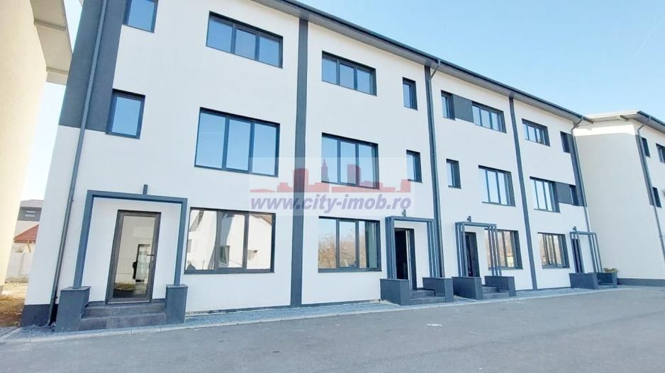 Vanzare Casa 5 Camere Corbeanca Ostratu - Poză 2