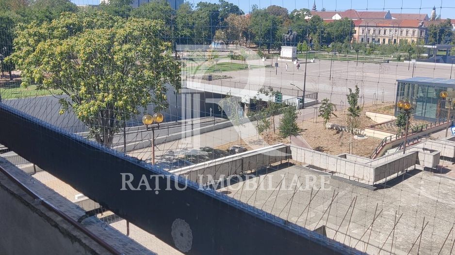 Apartament cu 3 camere de închiriat | Centrul Civic | Oradea - Poză 19