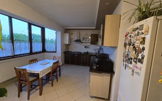 Apartament 4 camere, Cug 2, 124 mp, mobilat si utilat, 165.000 Euro - Poză 1