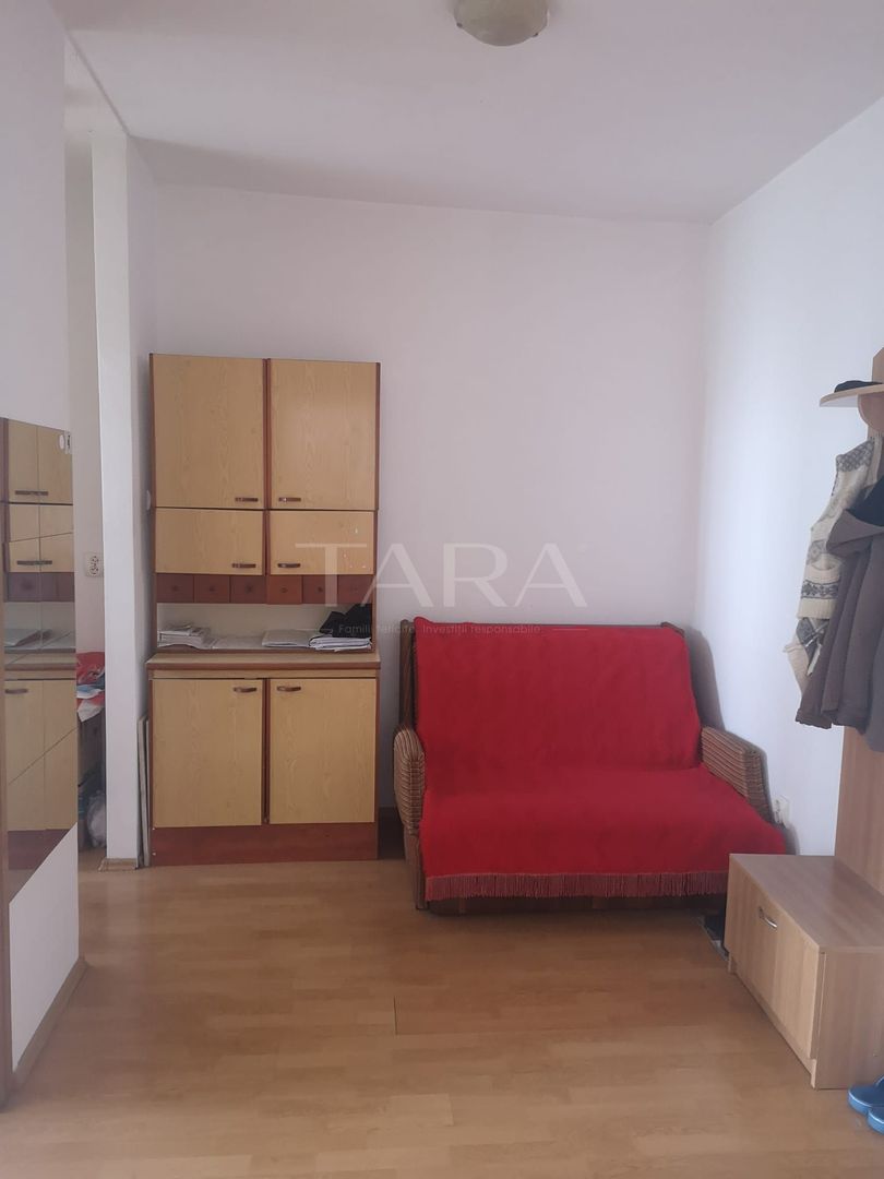 Apartament luminos cu vedere panoramică - Poză 1