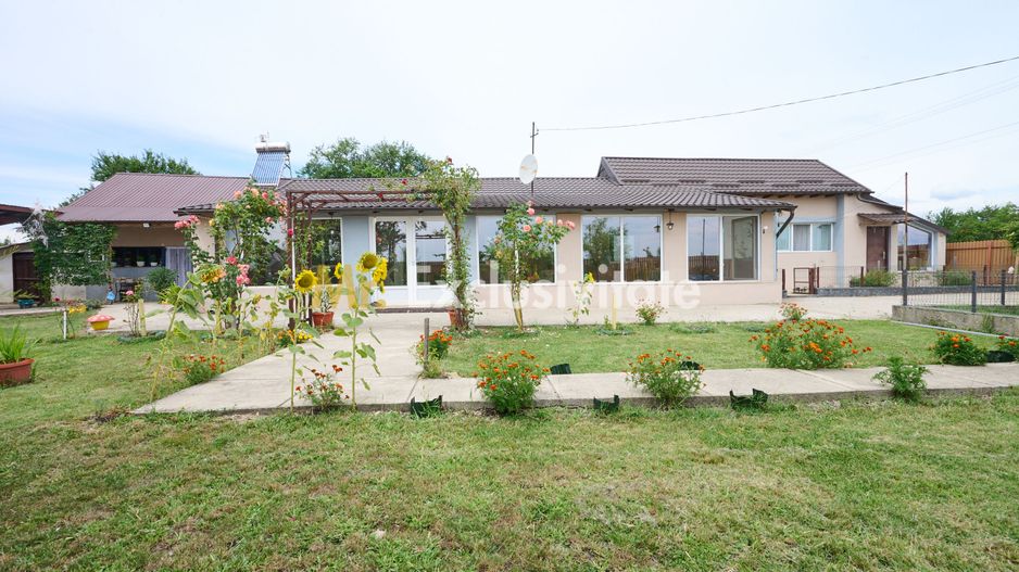 Casă cu teren generos – Vedea-Arges - Poză 8