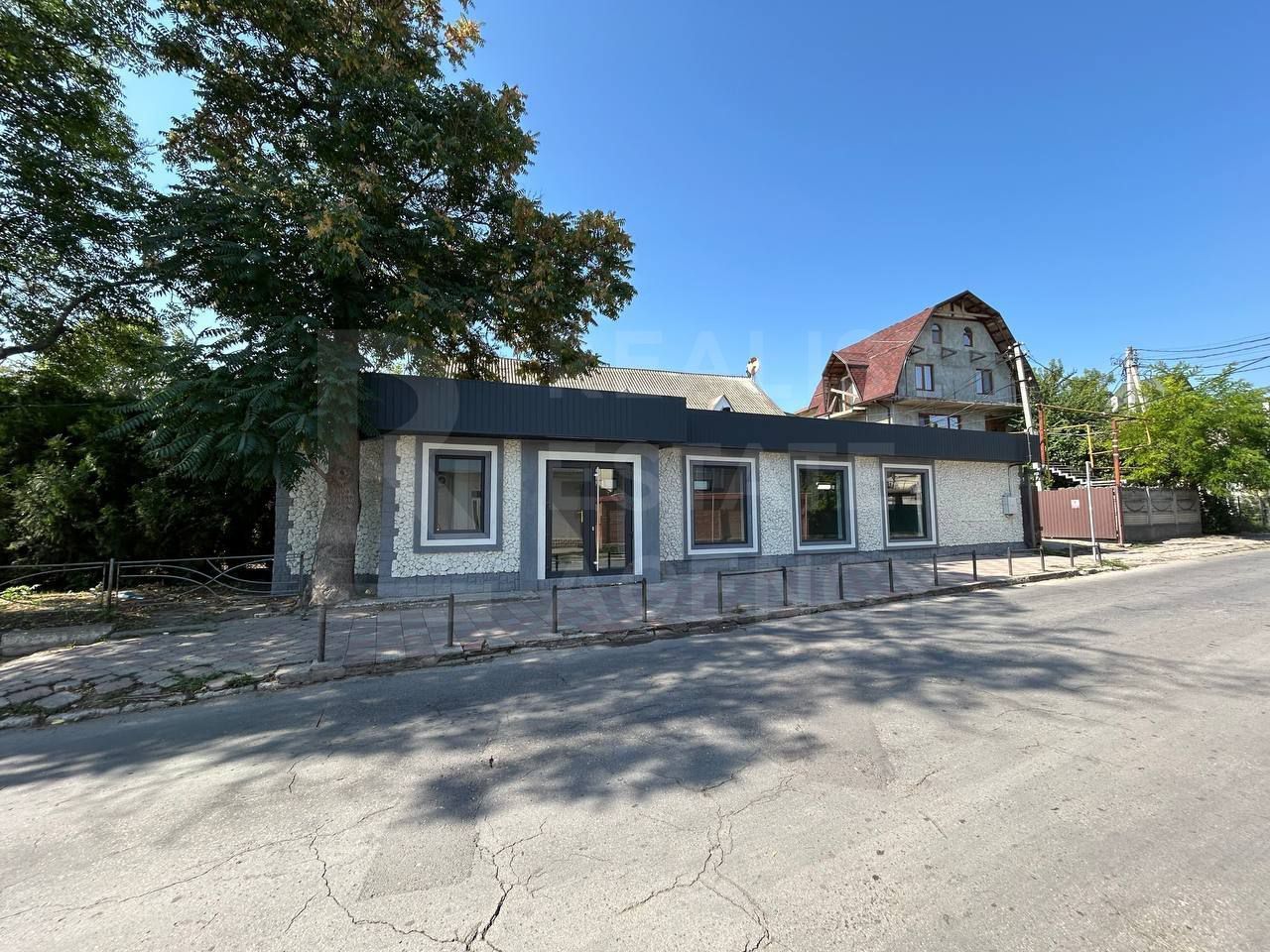 Vânzare, spațiu comercial, 84 mp str. Alexandru Pușkin Bălți - Poză 1