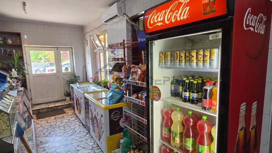 Oportunitate de vanzare Spatiu comercial, Magazin alimentar si bar - Poză 5