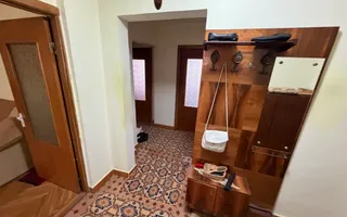 Apartament 3 camere, etaj 2 - Cugir - Poză 12