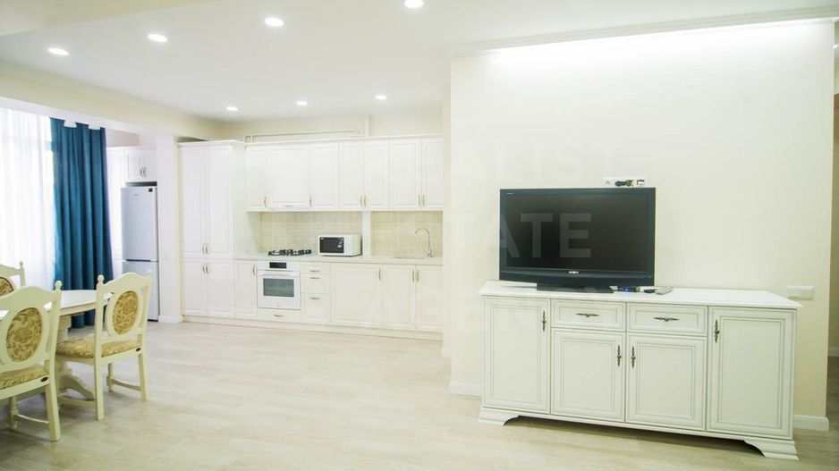 Chirie, apartament, 2 camere, str. Melestiu, sectorul Centru - Poză 6