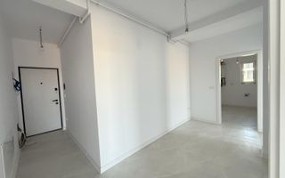 Bloc FINALIZAT la asfalt. Etaj 1. Decomandat. Disponibil imediat. - Poză 9