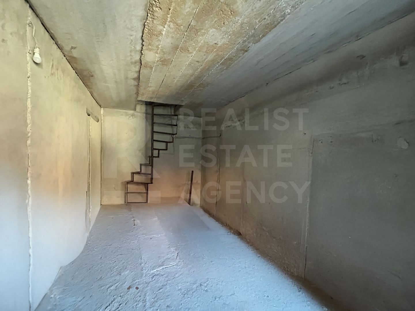 Vânzare, parcare , 81 mp, strada Gheorghe Asachi, Centru - Poză 5